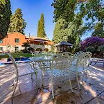 Casa Paraiso Boutique Bed and Breakfast