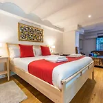 Bed and Breakfast Casa Paraiso Boutique 4*