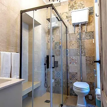 Casa Paraiso Boutique B&B 3*