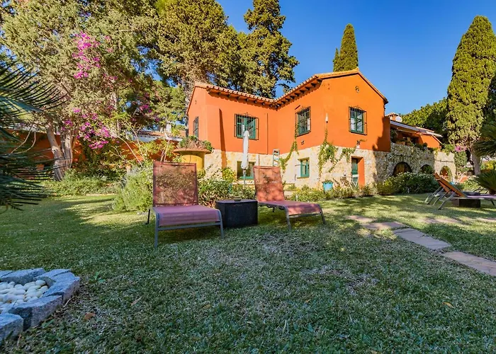 Casa Paraíso Boutique Alojamento de Acomodação e Pequeno-almoço 4*