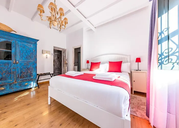 Alojamento de Acomodação e Pequeno-almoço Casa Paraíso Boutique 4*